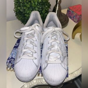 Women’s Adidas Superstar II,  Size 7.5